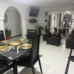 Apartamento en el barrio el Laguito