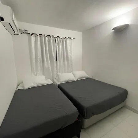 Apartamento En El Barrio El Laguito *