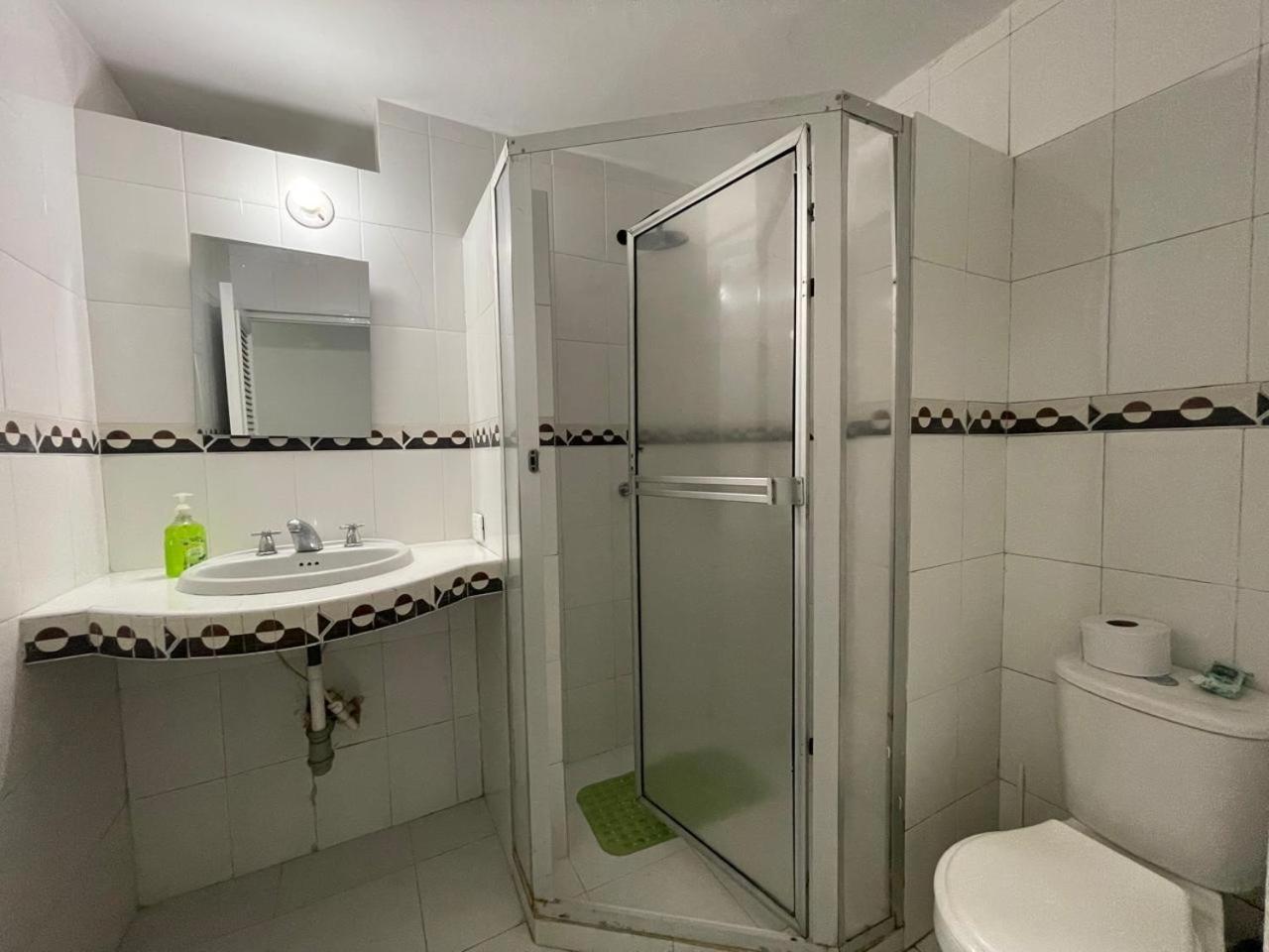 En El Barrio El Laguito * Cartagena